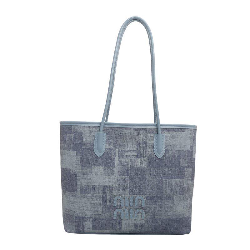 Letter Print Commuter Crossbody Bag view 6