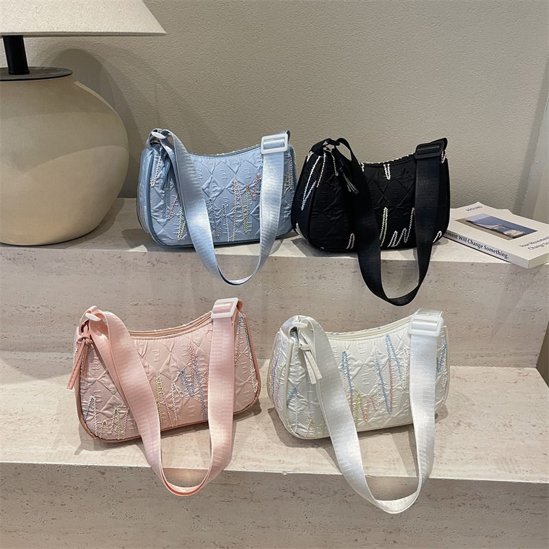 Embroidered Chain Shoulder Crossbody Bag