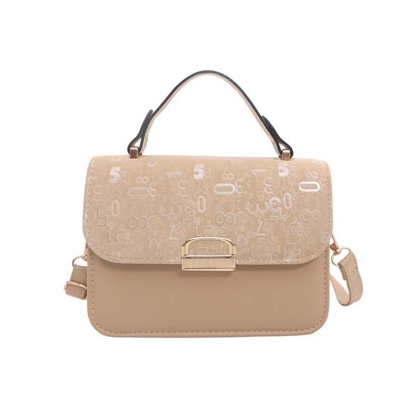 Tas Selempang Bahu Kotak Quilted view 7