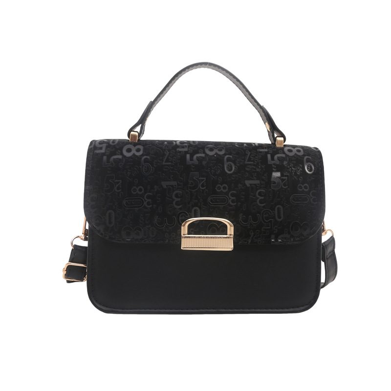 Tas Selempang Bahu Kotak Quilted view 8