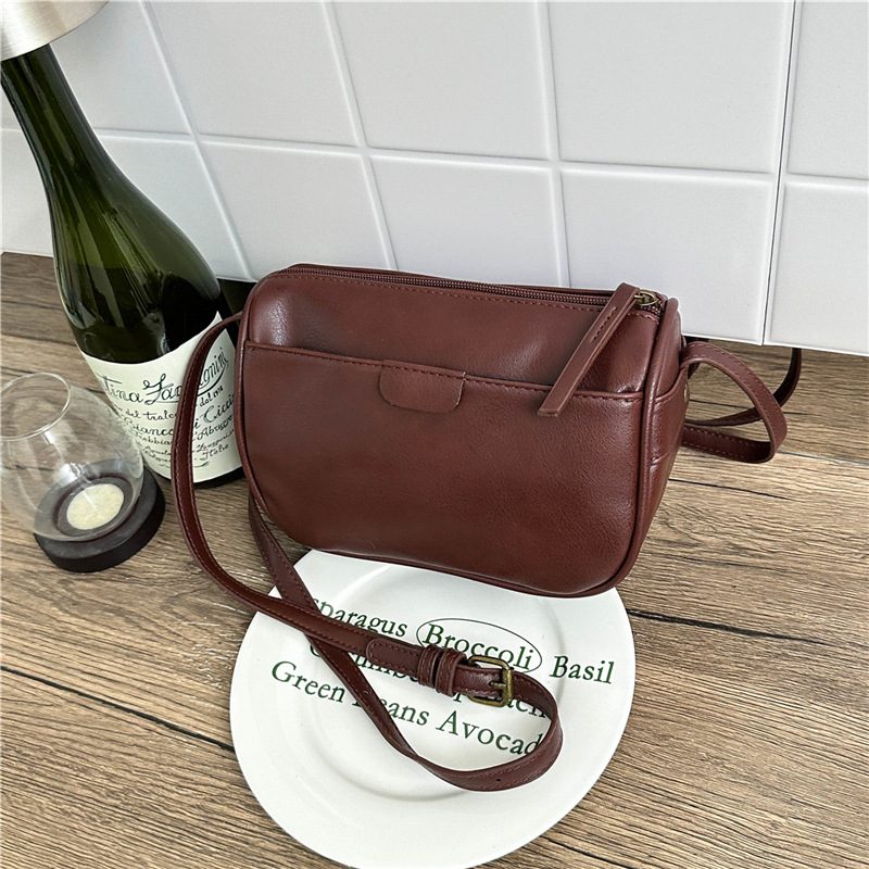 Vintage Minimalist Crossbody Shoulder Bag view 4