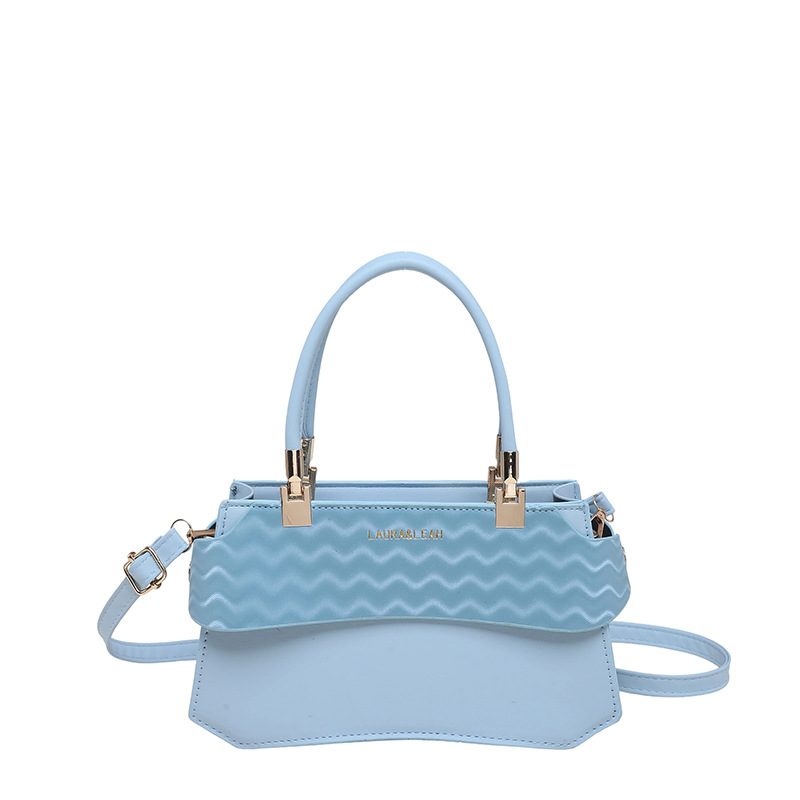 Tas Selempang Bahu Minimalis Bertekstur view 5