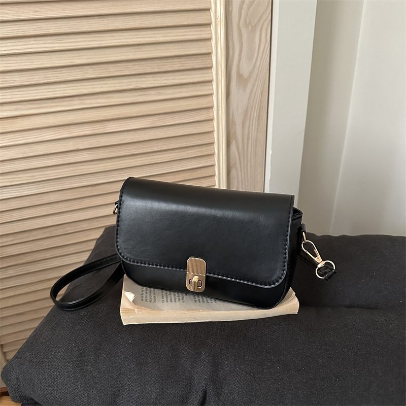 Vintage Baguette Shoulder Crossbody Bag view 3