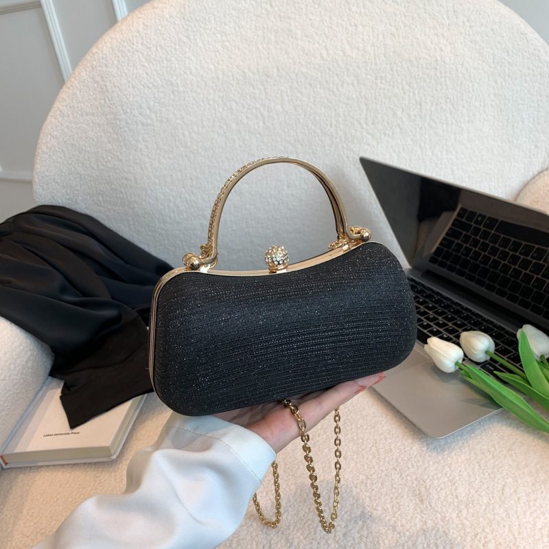 Minimalist Chain Crossbody Clutch Bag view 3