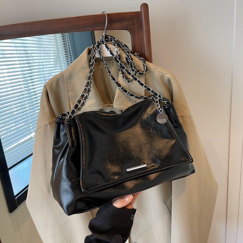 Large Chain Crossbody Tote Bag view 4