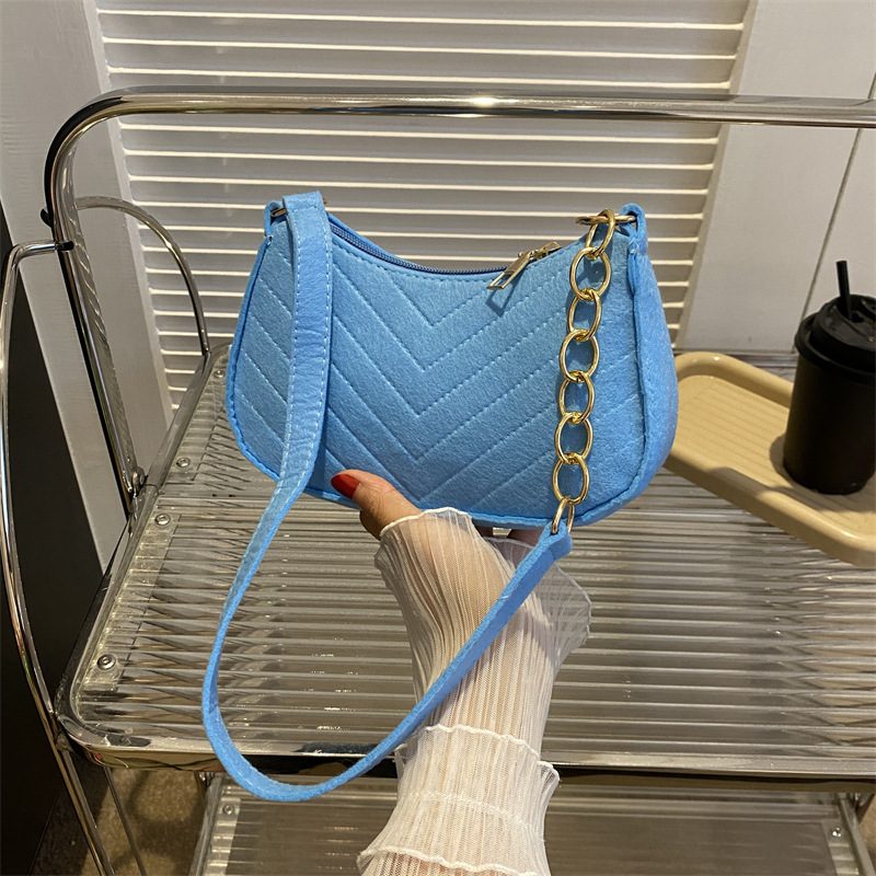 Vintage Minimalist Square Crossbody Bag view 4