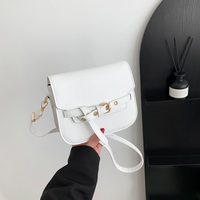 Belt Buckle Saddle Crossbody Bag view 3