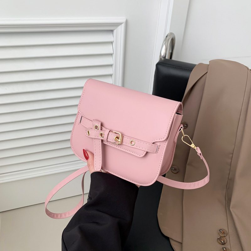 Belt Buckle Saddle Crossbody Bag view 4
