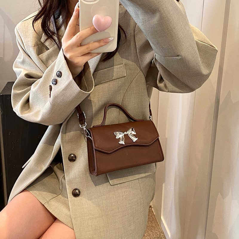 Tas Mini Kotak Selempang Kasual view 3