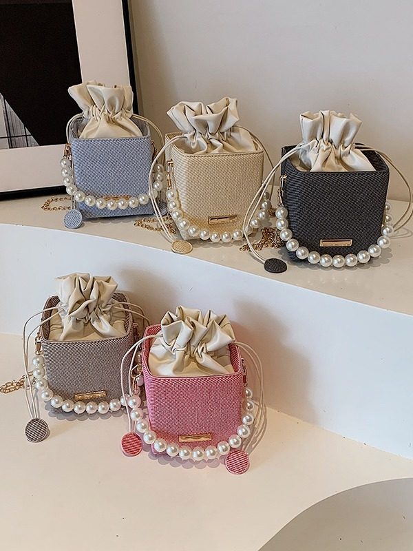 Pearl Chain Crossbody Shoulder Bag