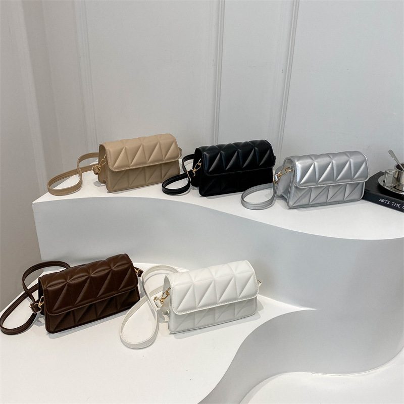 PU Chain Small Square Crossbody Bag