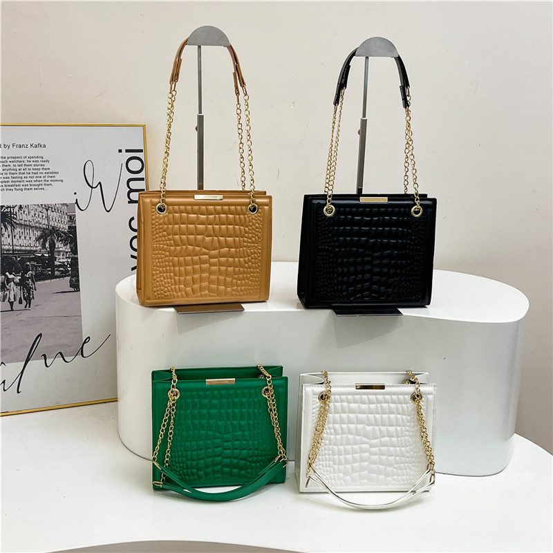 Vintage Chain Small Square Crossbody Bag