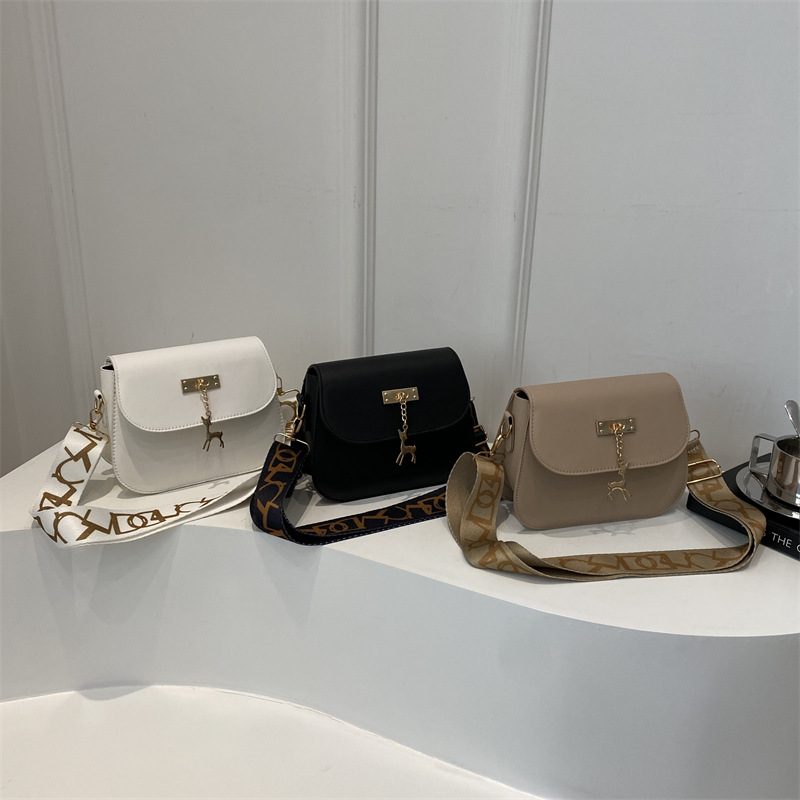 Deer Charm Shell Crossbody Bag