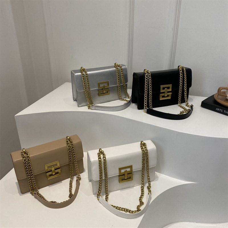 Chain Strap Small Square Shoulder Bag