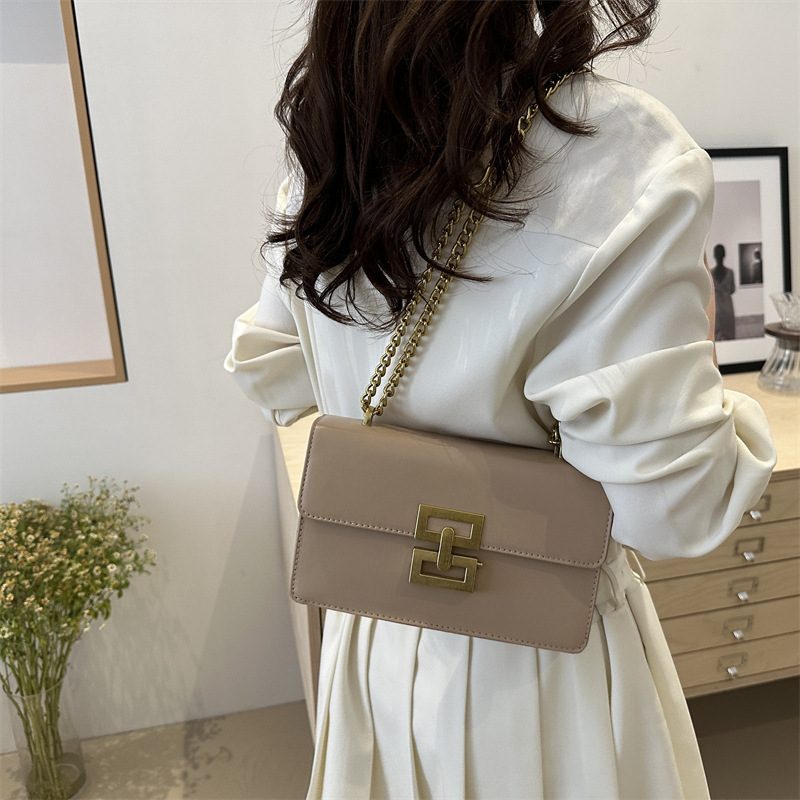 Chain Strap Small Square Shoulder Bag view 4