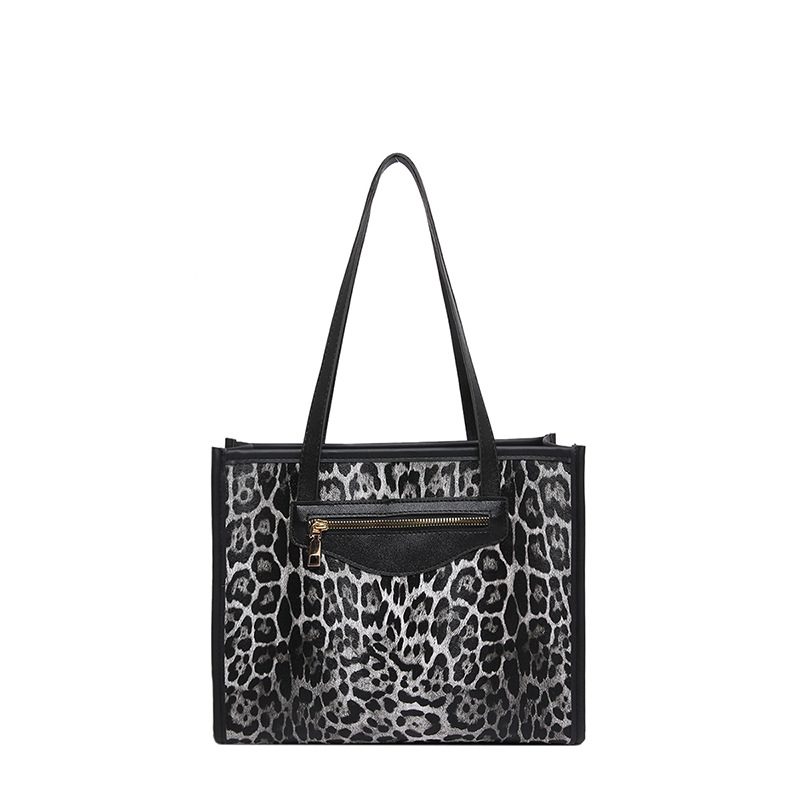 Leopard Print Large Capacity Tote Bag view 5
