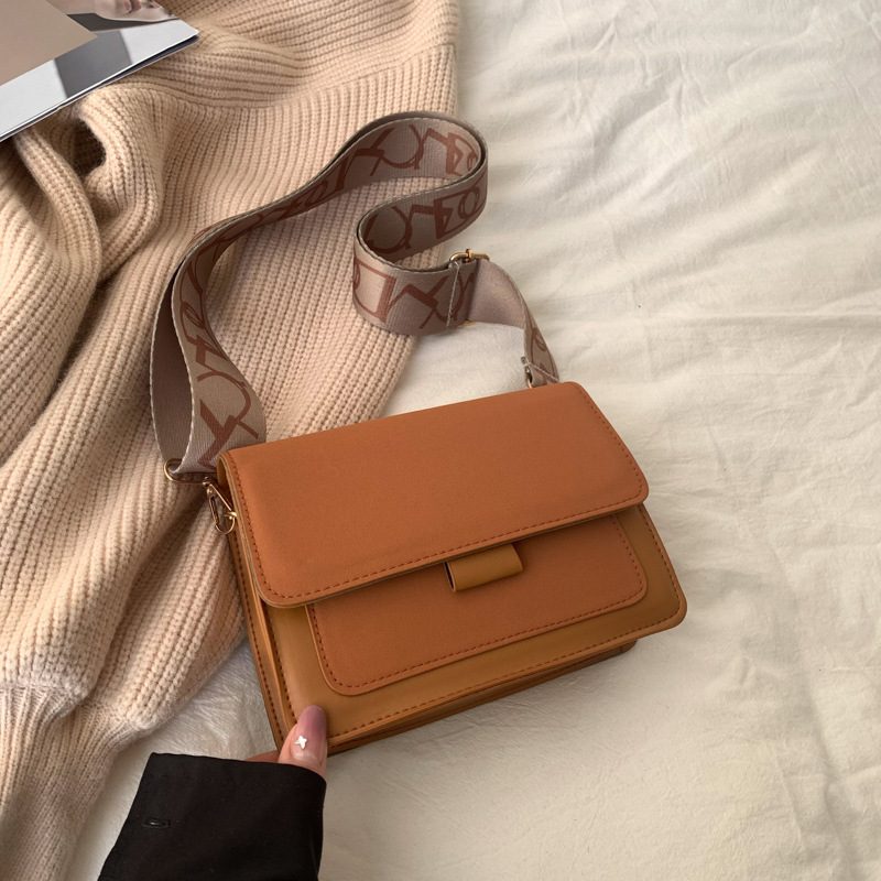 Tas Selempang Kotak Kecil Kasual Retro view 9