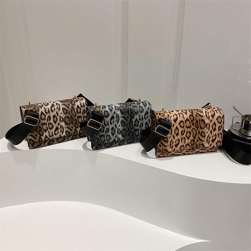 Leopard Chain Small Square Bag