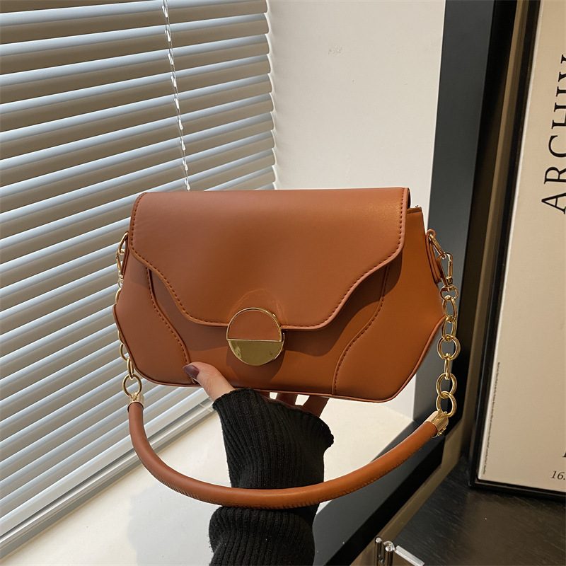 Retro Chain Crossbody Square Bag view 2