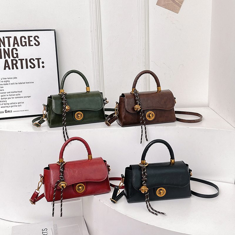 Retro Top-Handle Crossbody Square Bag