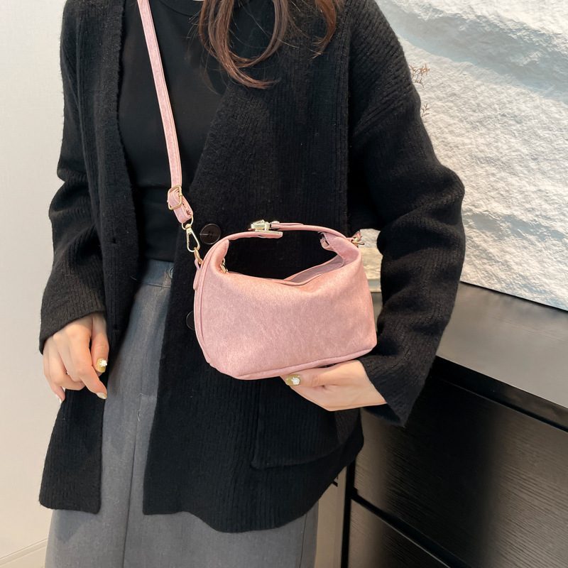 Minimalist Top-Handle Crossbody Square Bag view 3