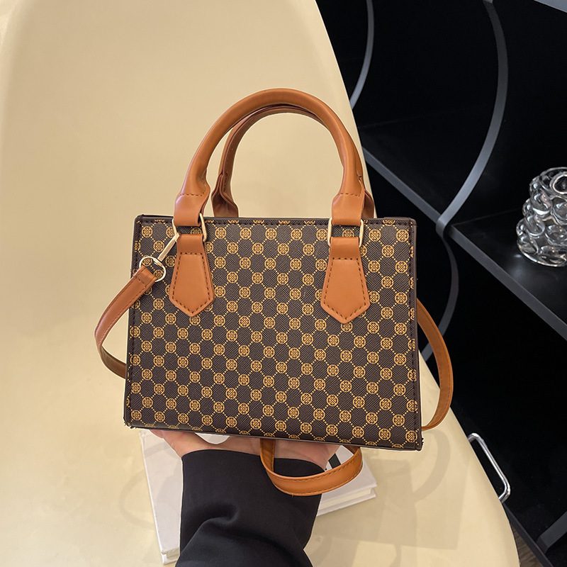 Printed Large Capacity Crossbody Shoulder Bag view 3