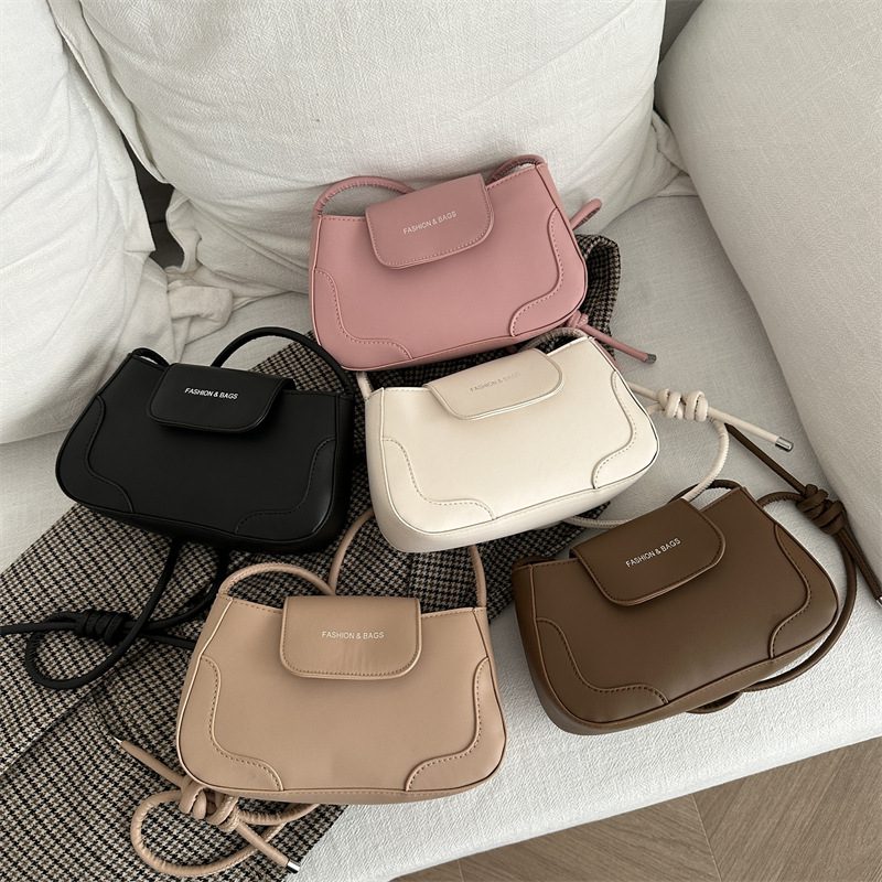Minimalist Solid Color Shoulder Bag