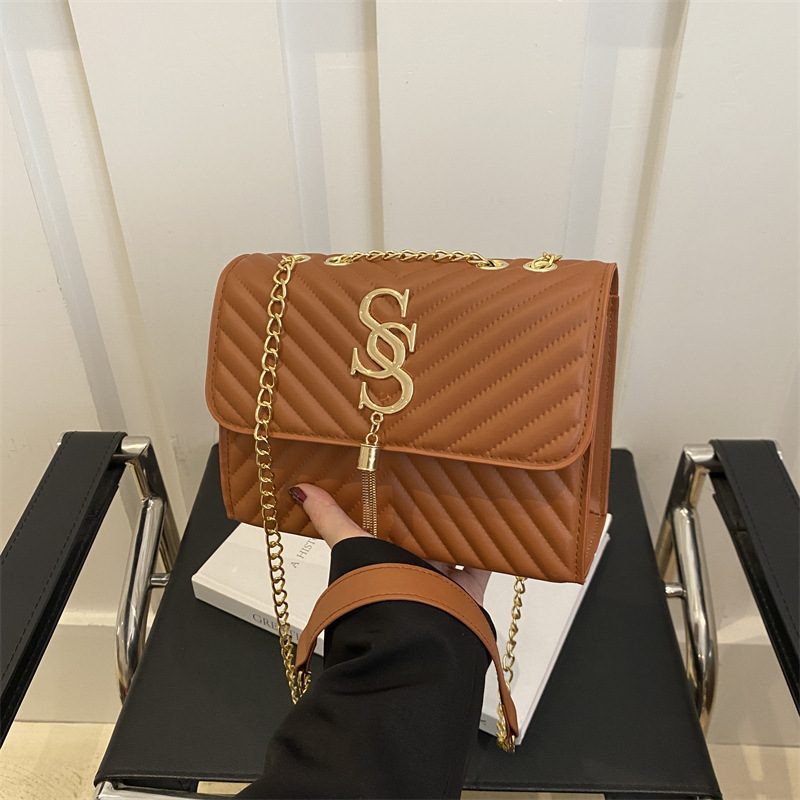 Minimalist Small Square Crossbody Bag view 2
