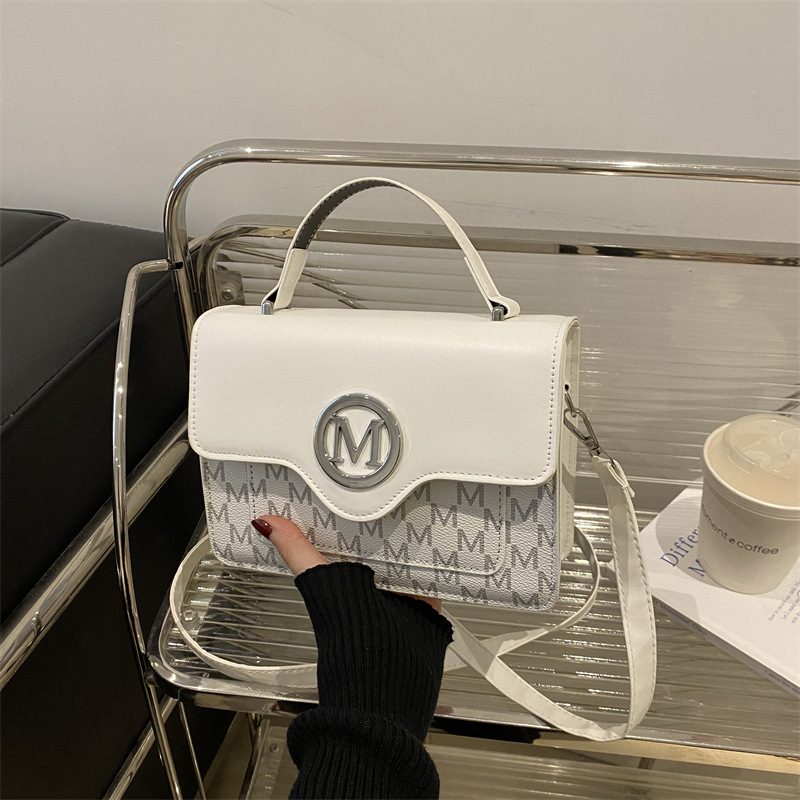 Retro Minimalist Small Square Crossbody Bag view 3