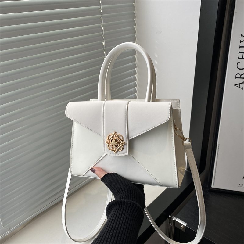 Minimalist Spliced Large Capacity Crossbody Bag view 4