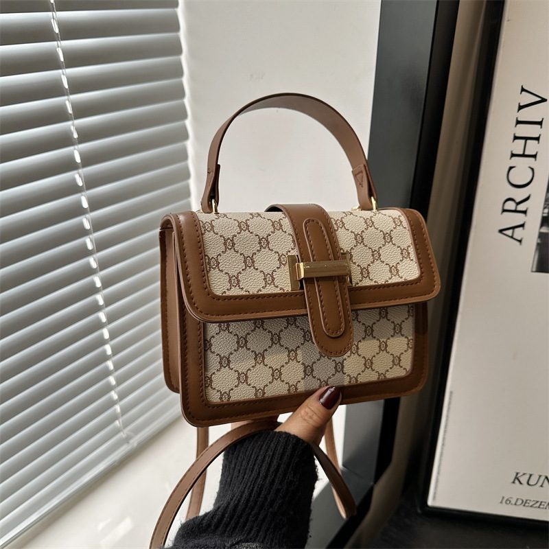 Vintage Crossbody Shoulder Bag view 2