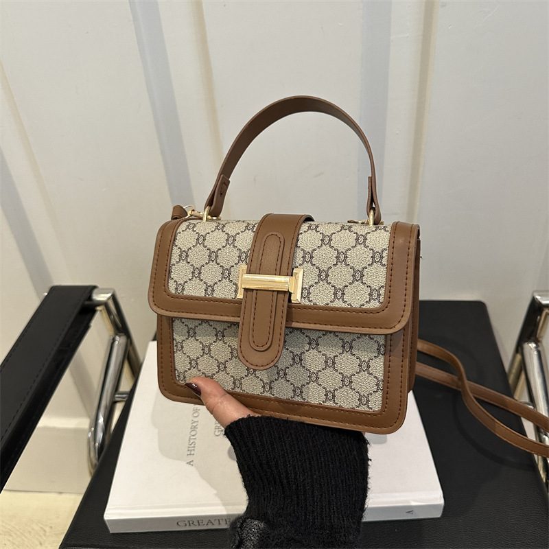 Vintage Crossbody Shoulder Bag view 3