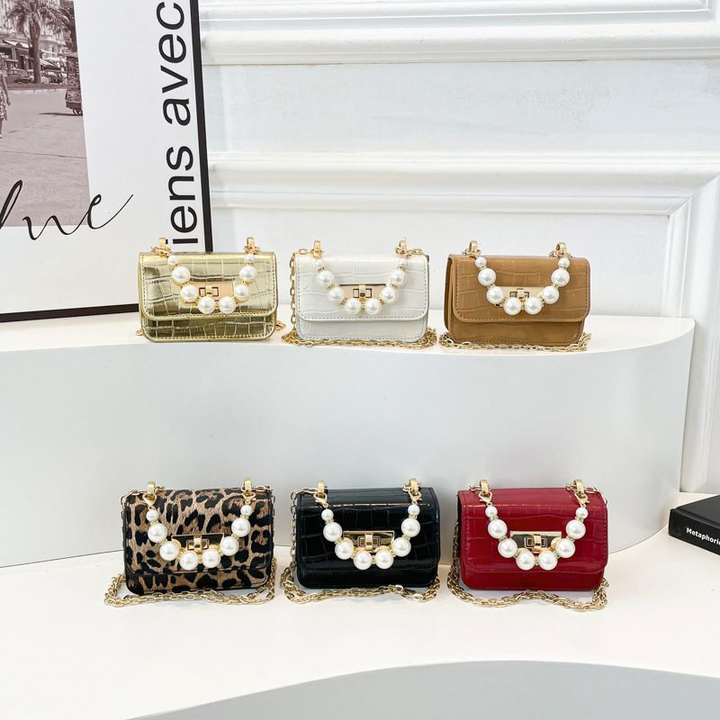Crocodile Pattern Mini Chain Crossbody Bag