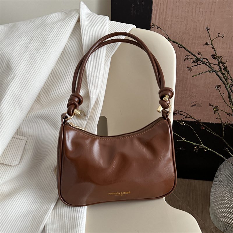 Minimalist Large Capacity Crossbody Shoulder Bag view 4