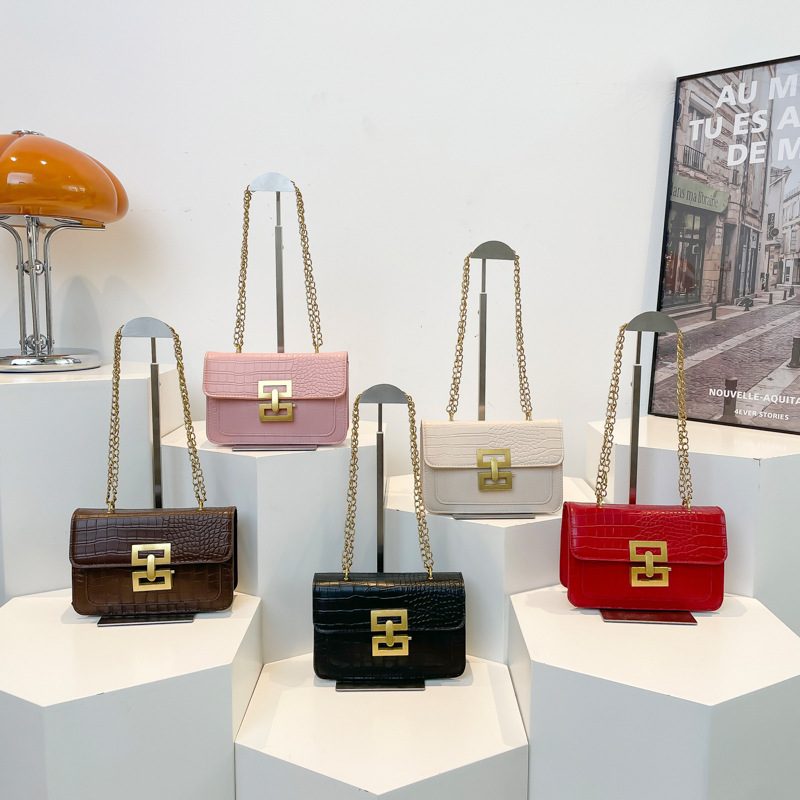 Crocodile Texture Chain Crossbody Square Bag