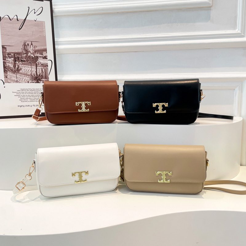 Minimalist Retro Underarm Crossbody Bag