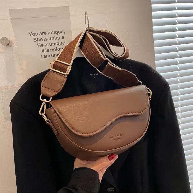 Retro Mini Square Crossbody Underarm Bag