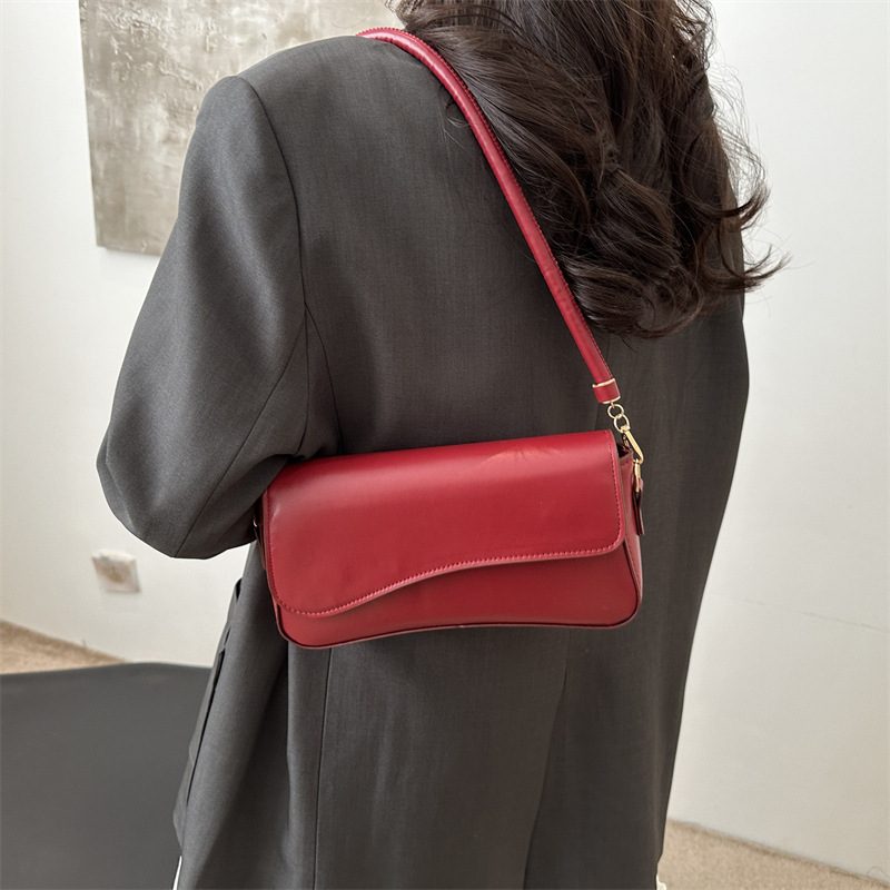 Vintage Shoulder Crossbody Bag view 3