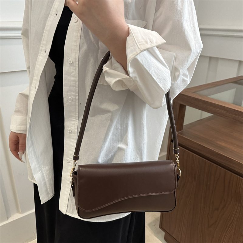 Vintage Shoulder Crossbody Bag view 4