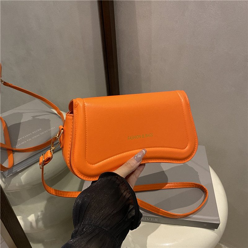 Minimalist Shoulder Crossbody Bag view 3