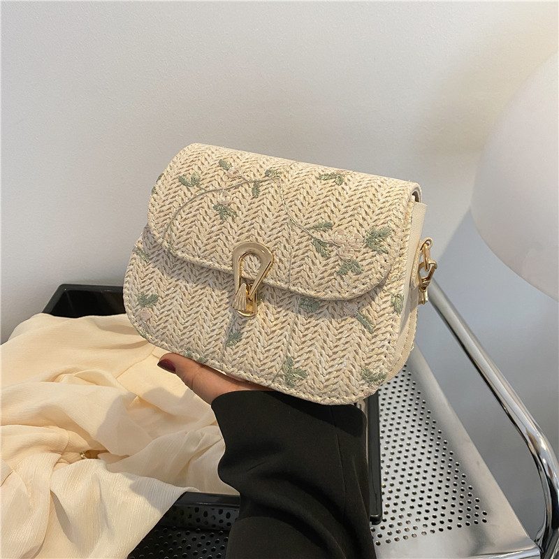 Woven Straw Lace Flower Crossbody Bag view 3