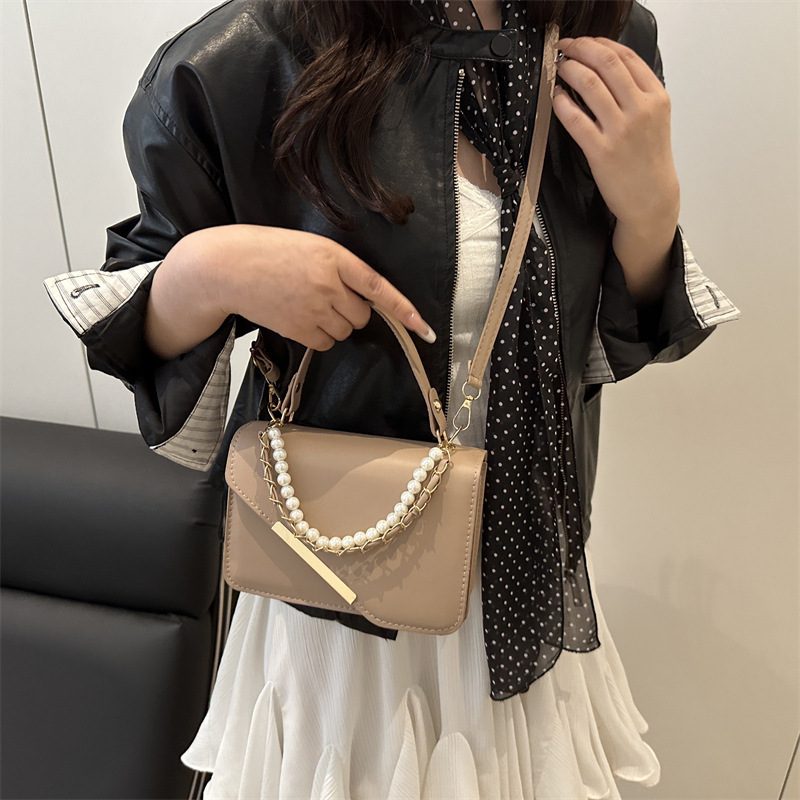 Chain Trim Quilted Crossbody Bag view 4