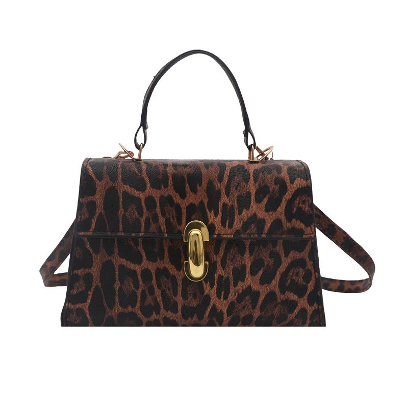 Sac bandoulière et épaule baguette chic view 11