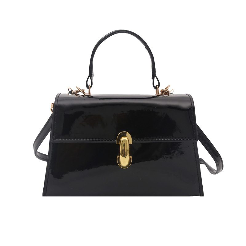 Sac bandoulière et épaule baguette chic view 6