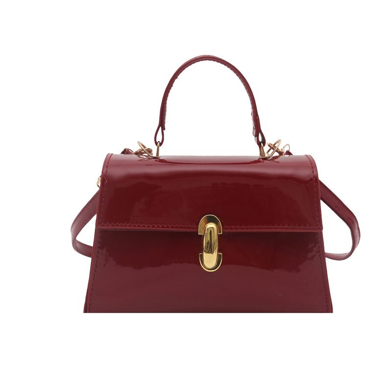 Sac bandoulière et épaule baguette chic view 7