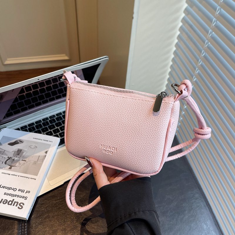 Minimalist Casual Crossbody Square Bag view 4