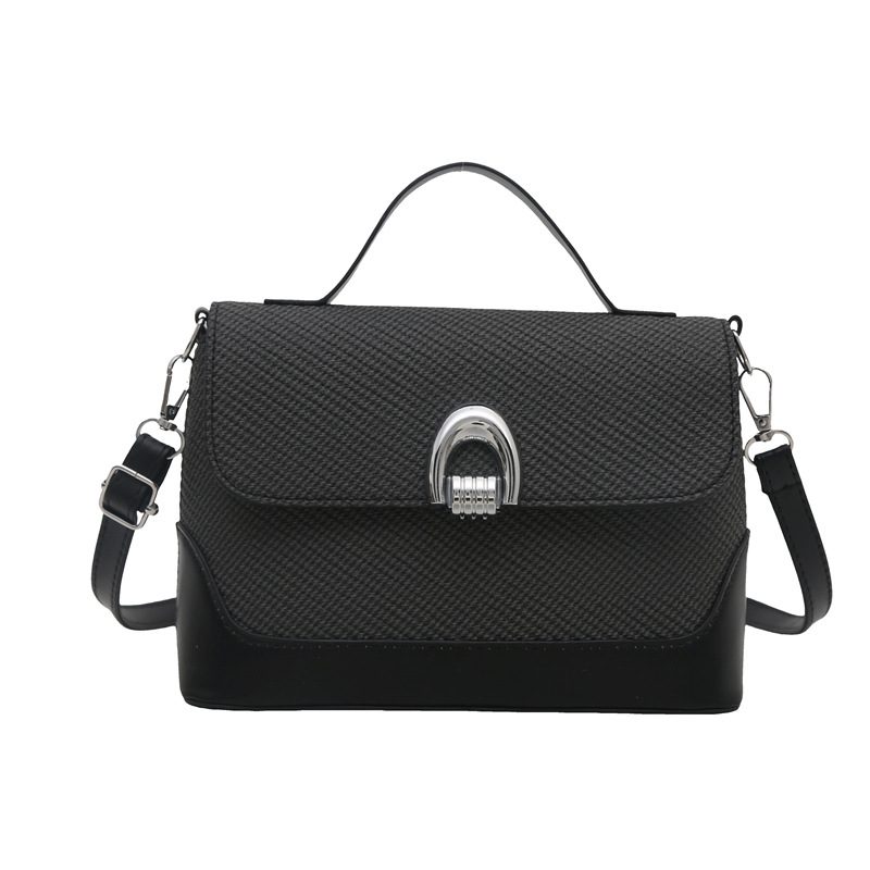 Minimalist Saddle Crossbody Shoulder Bag view 7