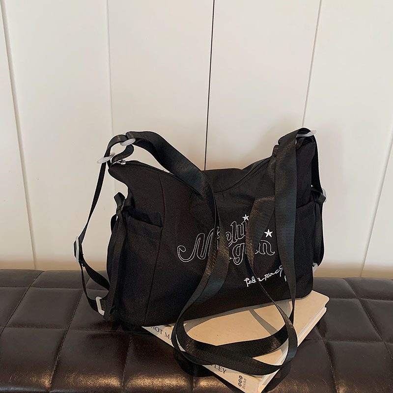 Large Capacity Minimalist Crossbody Top-Handle Bag view 3