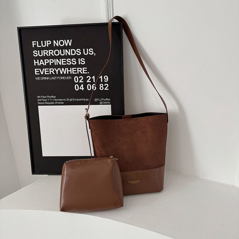 Minimalist Color Block Underarm Crossbody Bag view 3