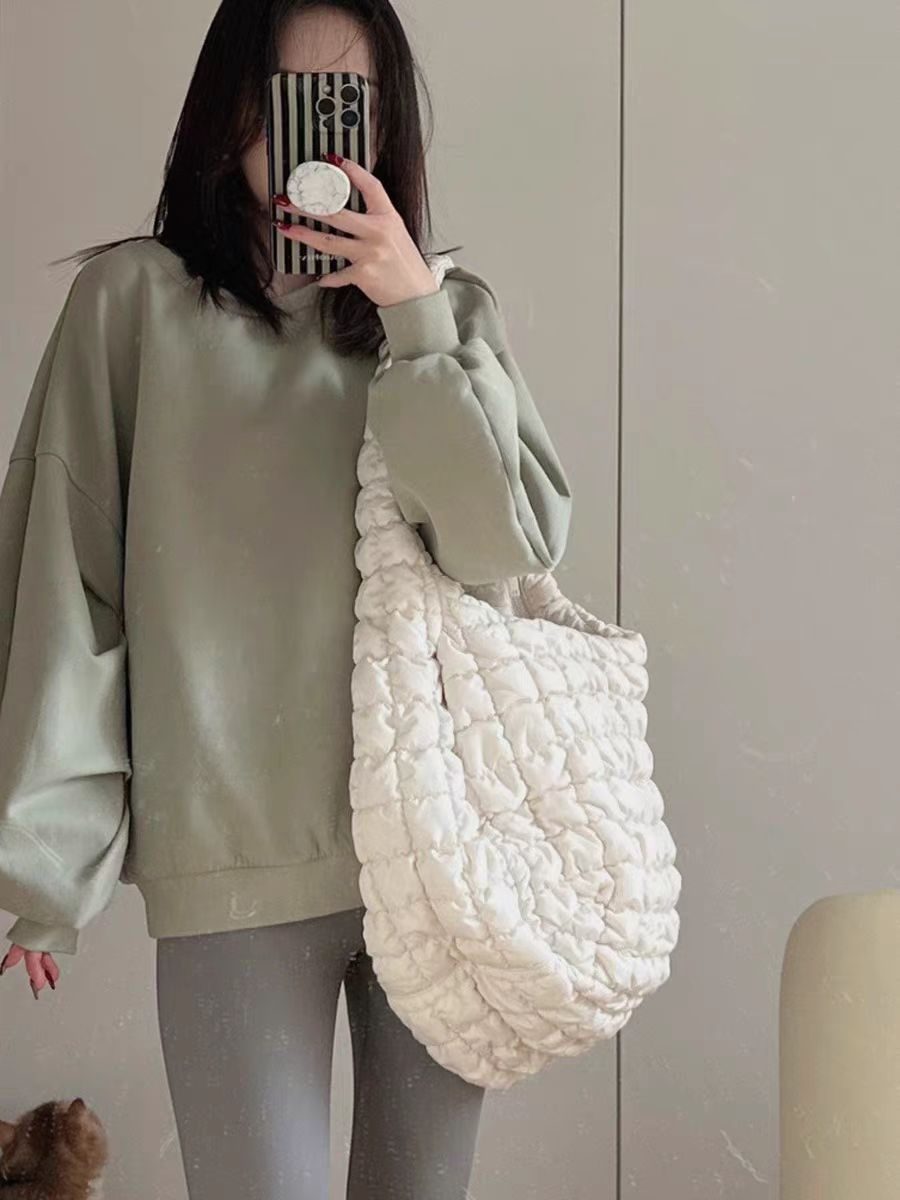 Pleated Cloud Large-Capacity Crossbody Bag view 6
